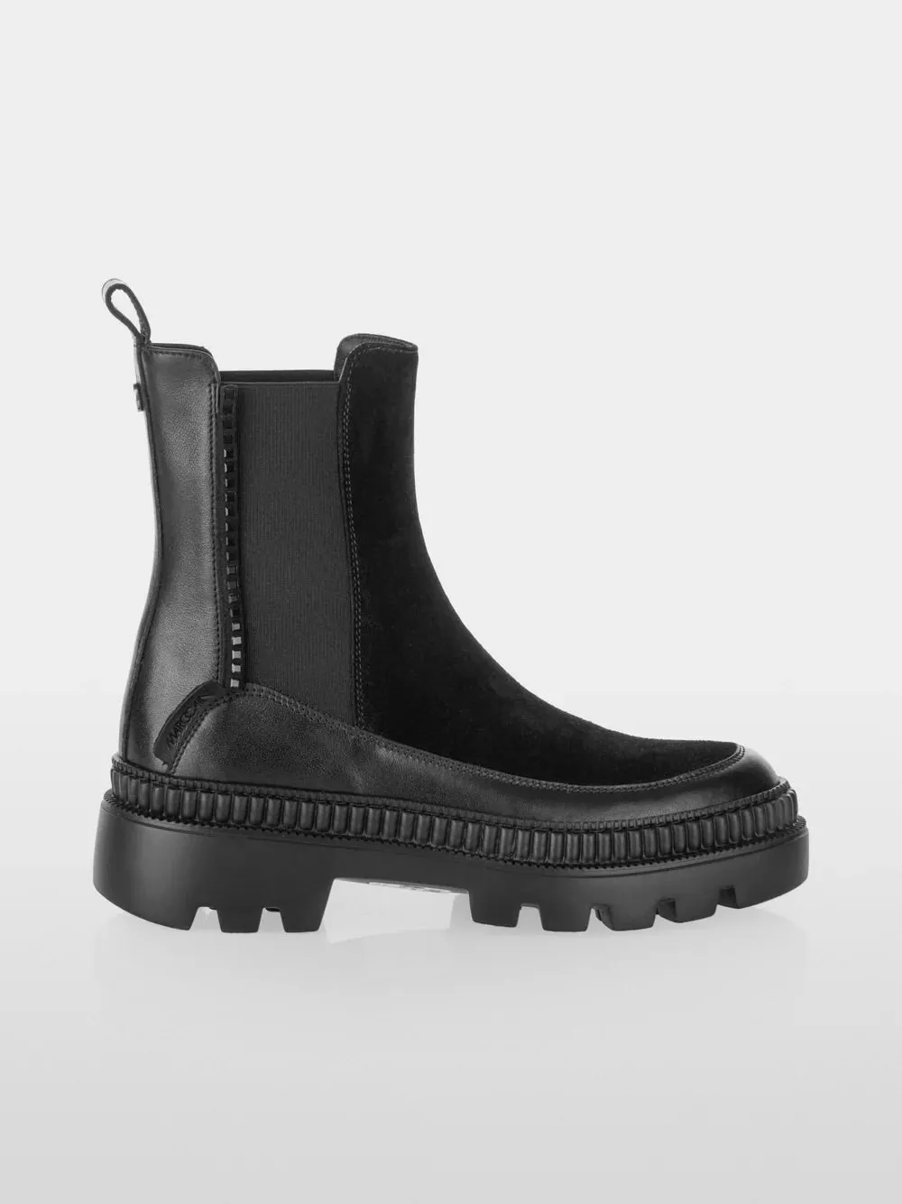 Black Chelsea Boots With Stud Detail