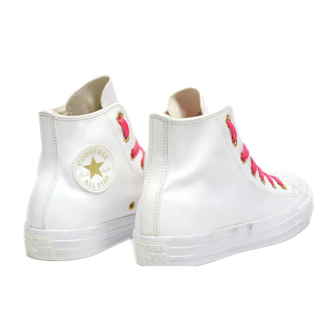 Converse 555961C Ankle Boots Leather White Colour For Women