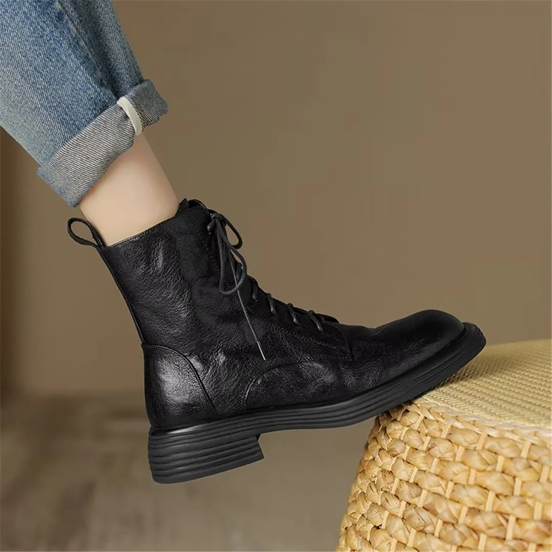 CrocRoundUp Lace-Up Winter Boots