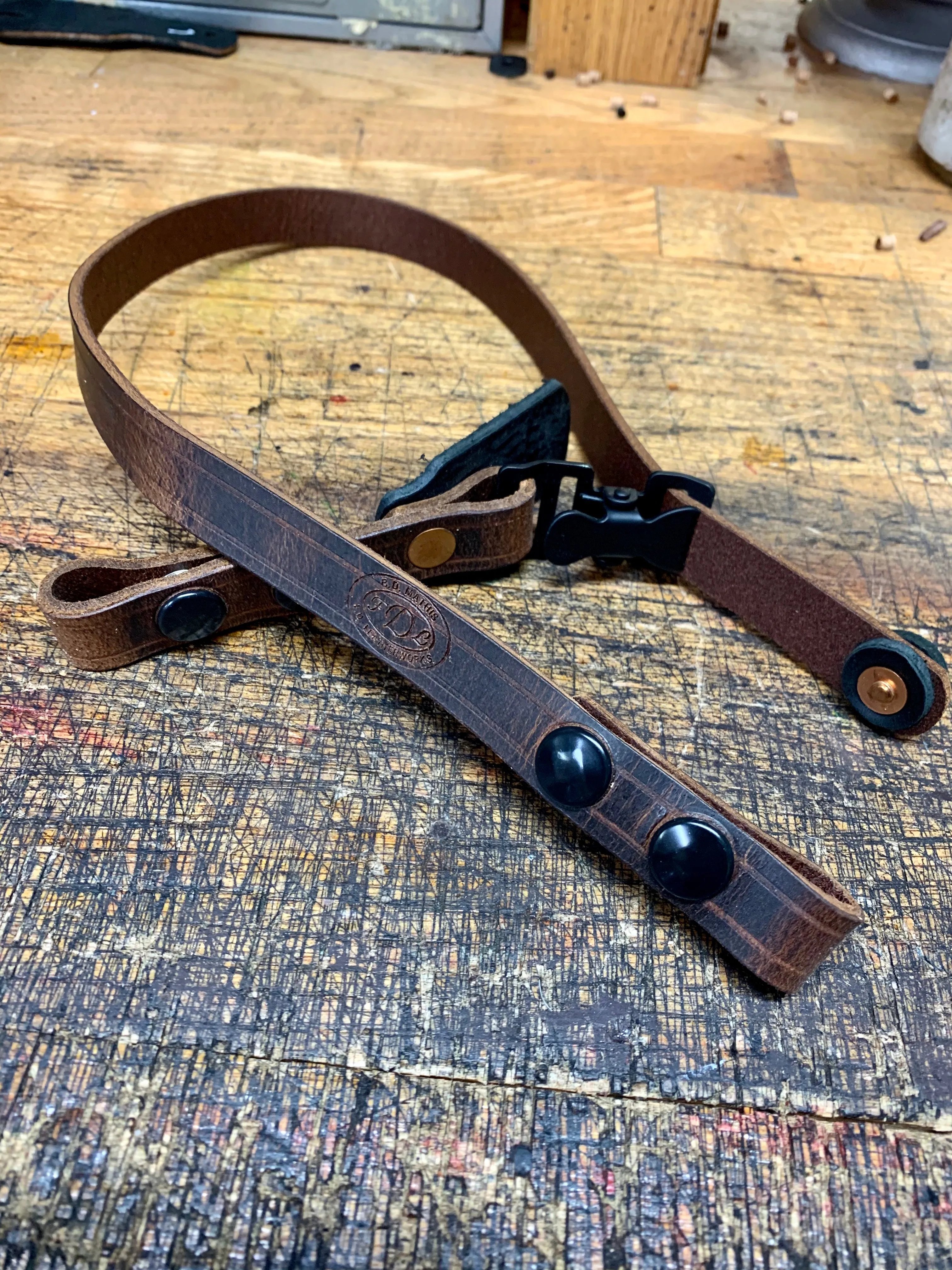 Leather Helmet Chin Strap / Buffalo Brown / SNAPS