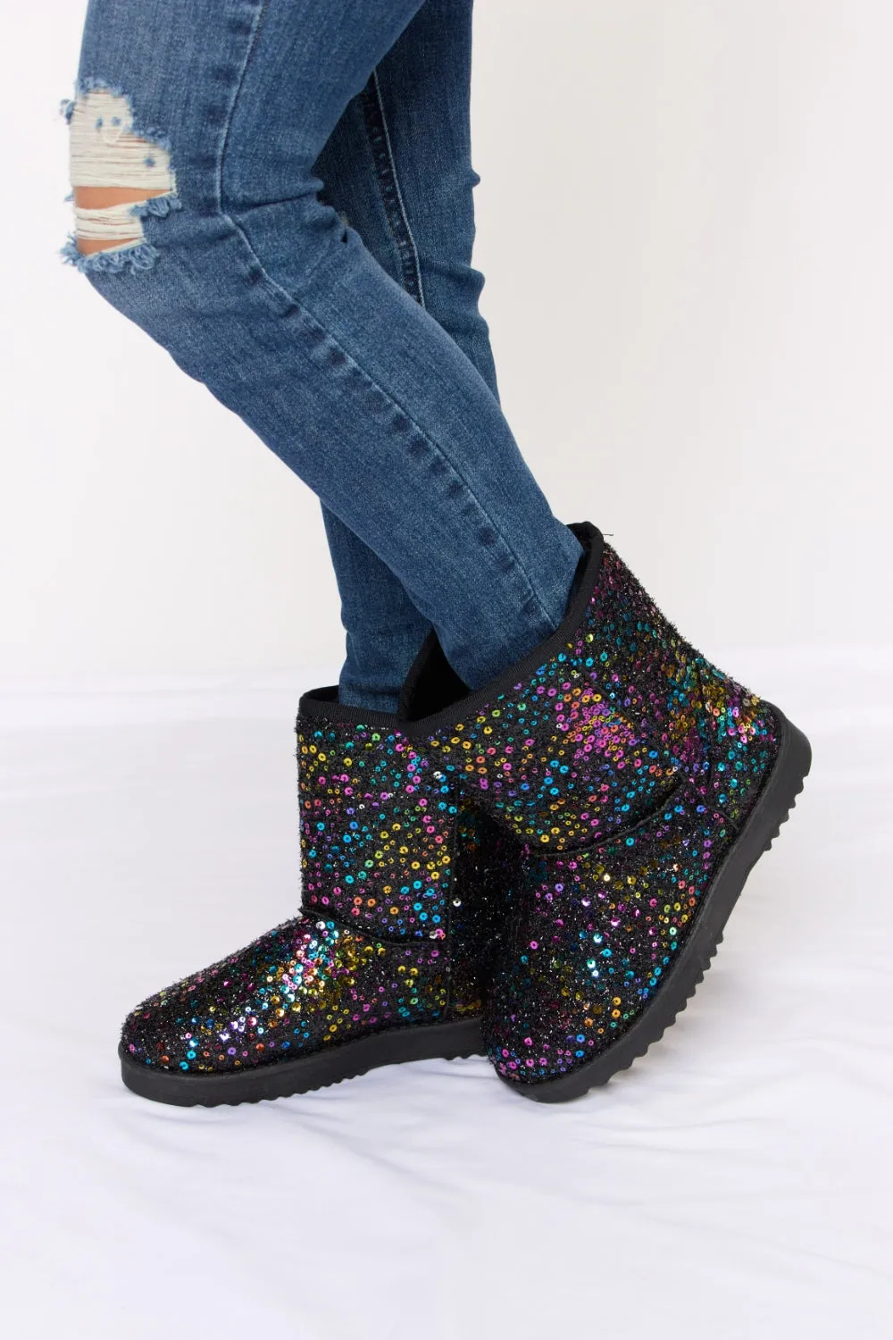 Shimmer and Shine Sequin Thermal Boots