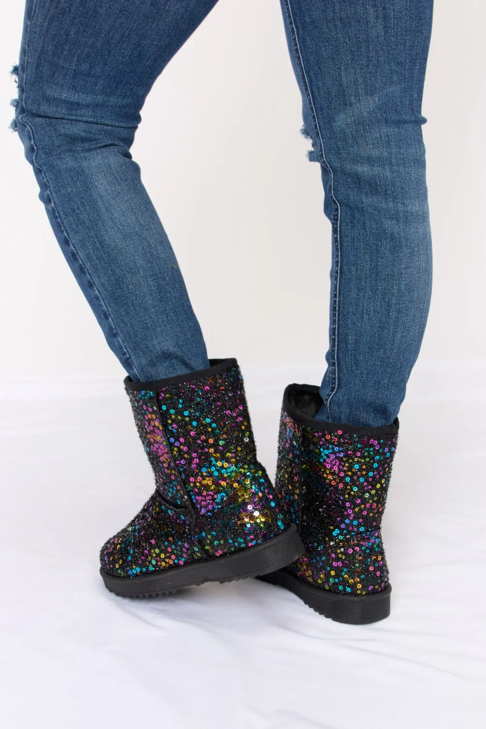 Shimmer and Shine Sequin Thermal Boots